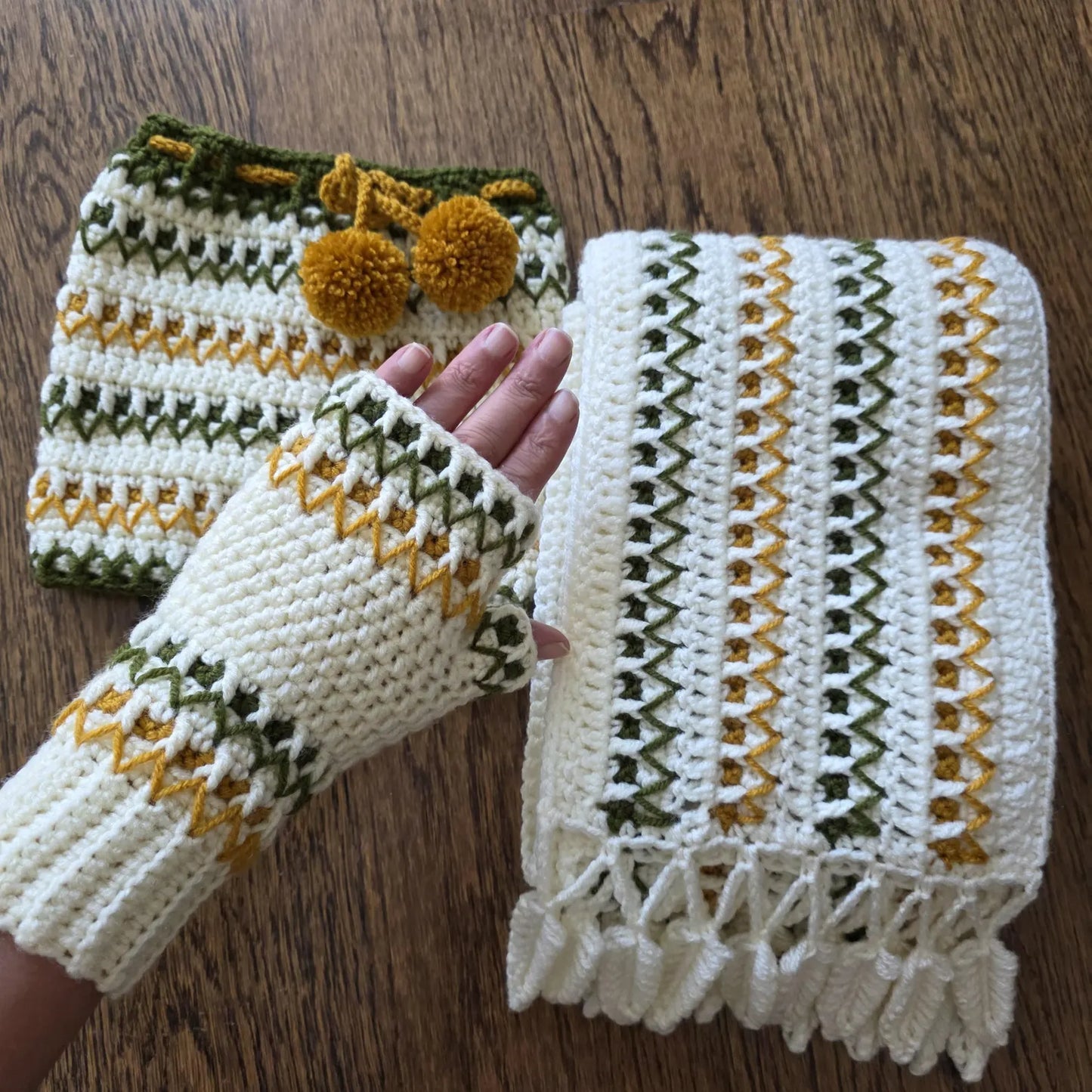 Crocheti 3 in 1 Scarf Beanie Fingerless Gloves Crochet Pattern - Versatile Winter Accessory